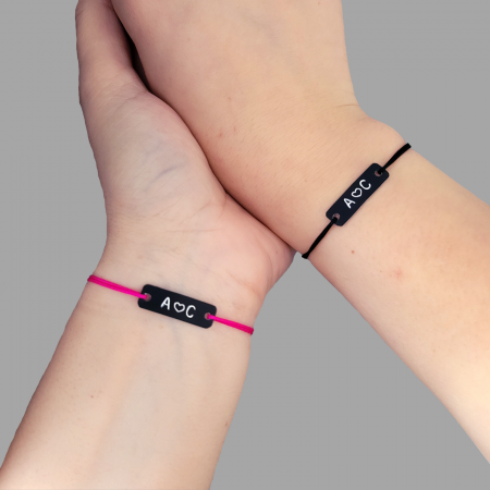 Bratari personalizate pentru cuplu, placute negre gravate cu initiale si inimioara, set de 2 [3]