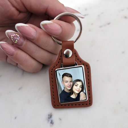 Breloc personalizat cu fotografie, imitatie din piele, cadou pentru cuplu [1]