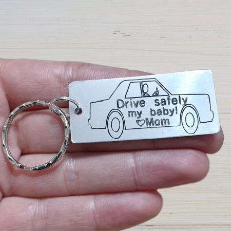 Brelocuri - Breloc personalizat, Drive safe I need you here, cadoul pentru soferi