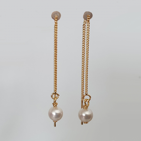 Cercei lungi cu perle shell pearl albe, placati cu aur [1]