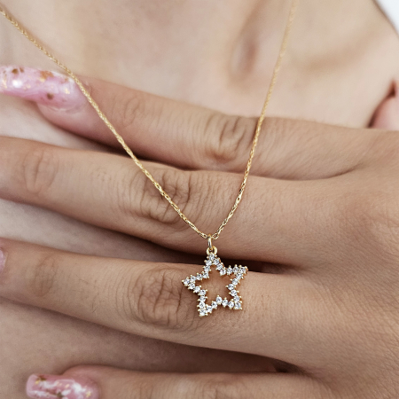 Colier minimalist, cu steluta cu cristale Cubic Zirconia, placat cu aur