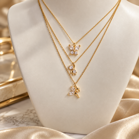 Colier pandant fluturas placat cu aur, incrustat cristale Cubic Zirconia [3]