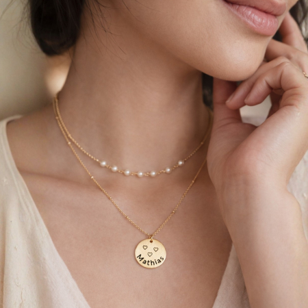 Colier personalizat Girl Boss cu bănuț placat cu aur, gravat cu nume sau cuvânt la alegere. Bijuterie unică, cadou elegant pentru femei. [1]