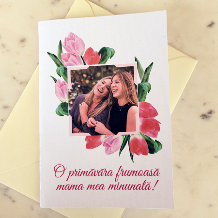 Impachetare Cadou - Felicitare pentru 8 Martie, ziua mamei, cu mesaj O primavara frumoasa si fotografie
