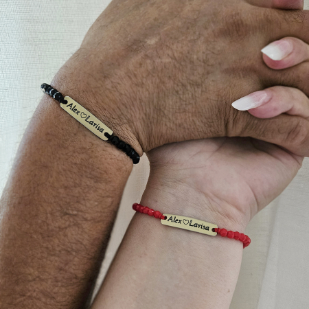 Cadouri pentru Cuplu - Set de 2 bratari aurii personalizate pentru cuplu, cu nume si inimioara, cu cristale
