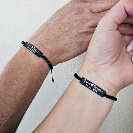 Set de 2 bratari negre personalizate pentru cuplu, cu nume si data, cu cristale negre [2]