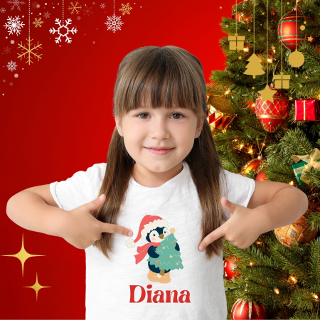 Tricou pentru copii de Craciun, personalizat cu nume si pinguin