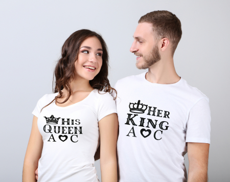 Tricouri personalizate pentru cuplu, set de 2 tricouri, personalizate cu Her King si His Queen, initialele cuplului si coronita [0]