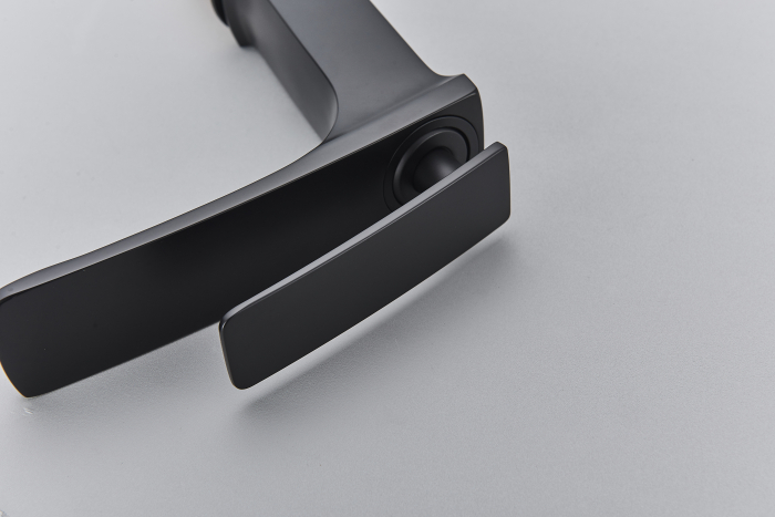 Baterie lavoar neagra [4]