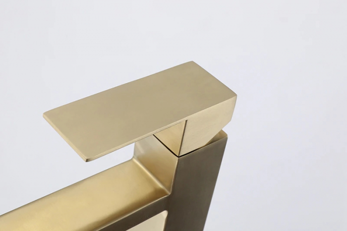 Baterie lavoar Novara gold periat [3]