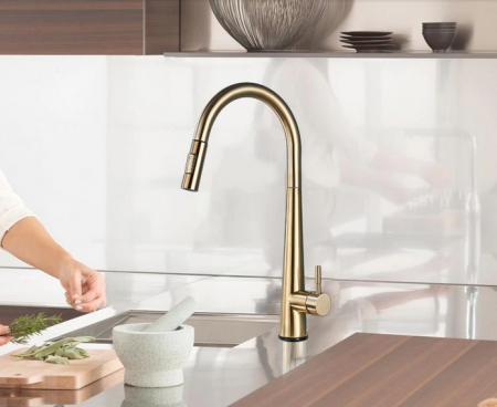 Baterie bucatarie aurie cu senzor de pornire la atingere,cu dus extractibil si pipa flexibila, 2 functii de curgere a apei, cu touch control [2]