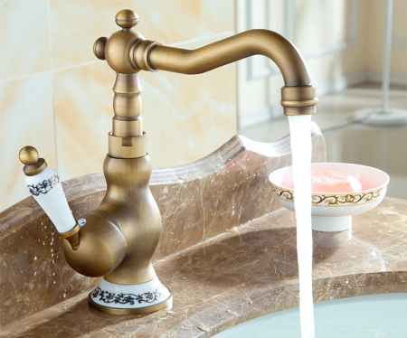 BATERII LAVOAR - Baterie lavoar cu ornamente ceramice