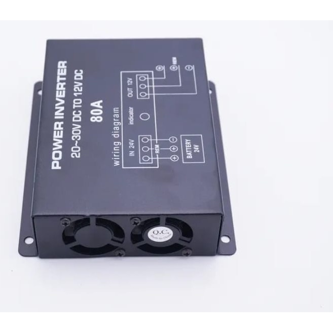 Convertor 24V in 12V 80A cu 2 Ventilatoare,  Pentru Camioane, Auto, Tir, Utilaje, Protectie Suprasarcina, Rezistent la Apa si Socuri, Putere Continua 700W, Instalare Usoara, Performanta Ridicata, Tens [4]