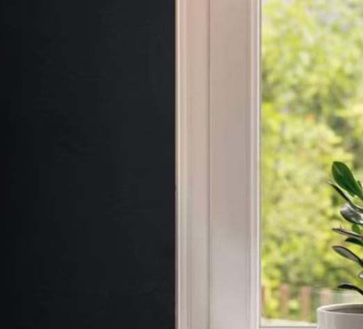 Folie neagra vitrostatica opaca pentru geam 60 x 300 cm, BZRSH, protectie UV [2]