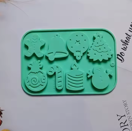 Forma din Silicon pentru Ciocolata de Casa, Bomboane, Jeleuri sau Cuburi de Gheata, Tematica Craciun, Roz, 18.5 x 12.8 x 0.7 cm, TopBazar [2]