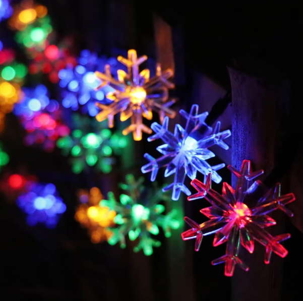 Instalatie Solara Craciun cu 50 Fulgi de Zapada , Cristal 50 LED, Lumina Multicolora, 7m Lungime, BZRSH [4]