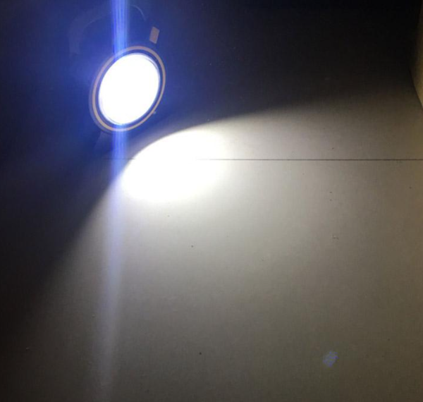 Lampa solara portabila led 30W [3]