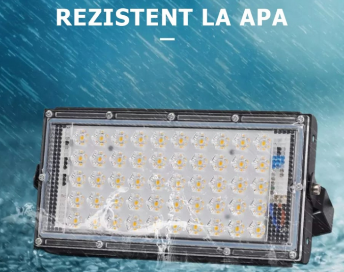 Proiector LED 50W, alimentare baterie 12V [4]