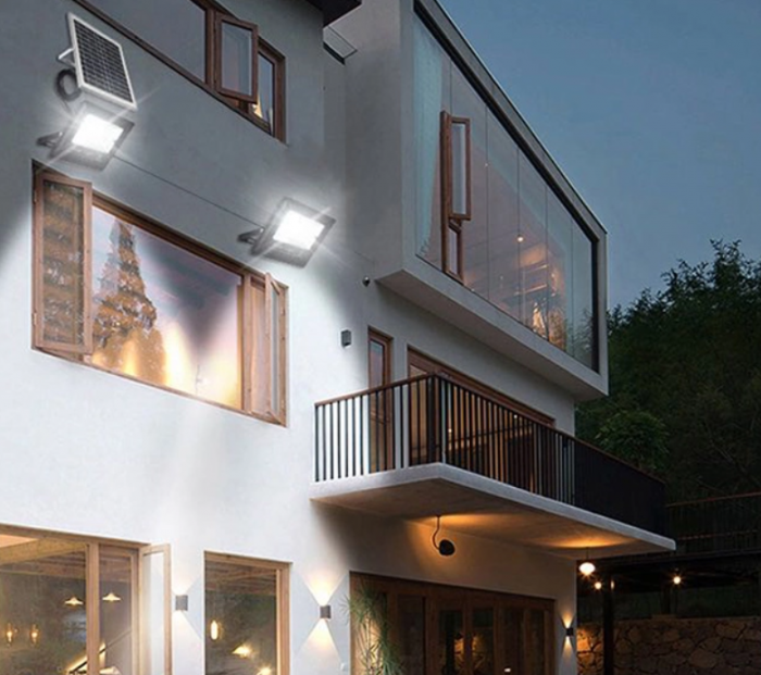 Proiector 200w 668LED cu panou solar, telecomanda [4]