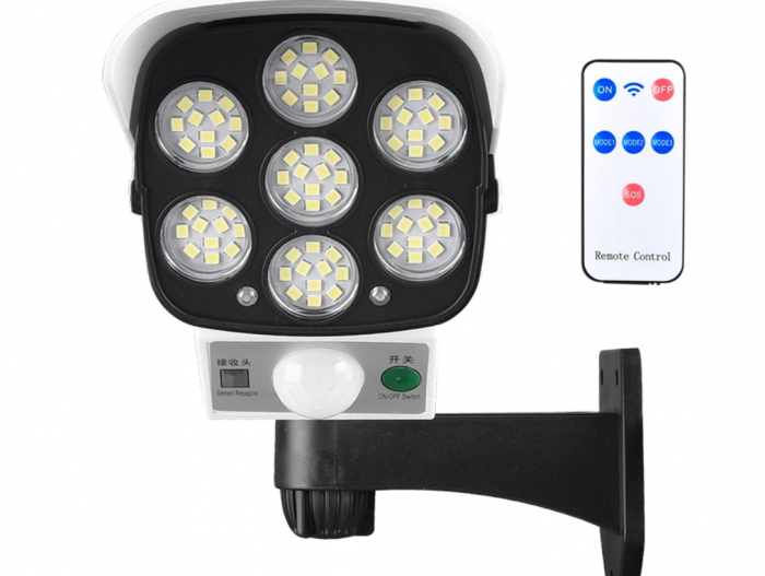 Set 2 proiectoare led camera de supraveghere (falsa) cu alimentare solara [2]