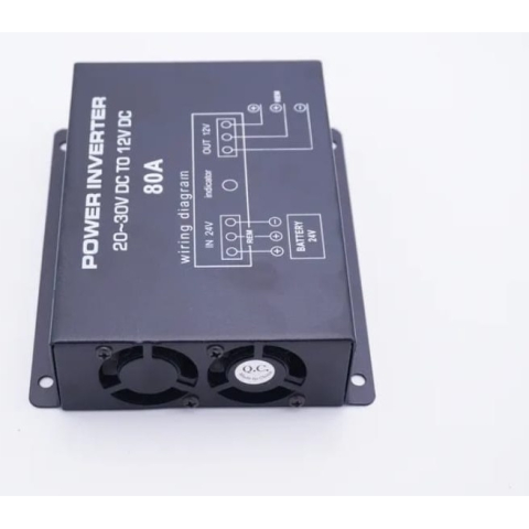 Convertor 24V in 12V 80A cu 2 Ventilatoare,  Pentru Camioane, Auto, Tir, Utilaje, Protectie Suprasarcina, Rezistent la Apa si Socuri, Putere Continua 700W, Instalare Usoara, Performanta Ridicata, Tens [3]