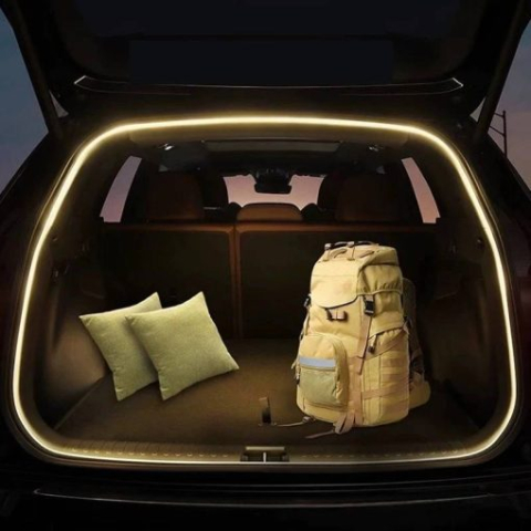 Bandă LED Portbagaj Auto 5M cu Senzor de Lumina Mufa Bricheta– Iluminare calda 12V [1]