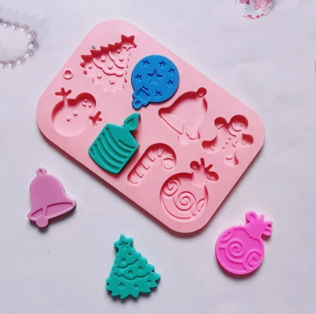 Forma din Silicon pentru Ciocolata de Casa, Bomboane, Jeleuri sau Cuburi de Gheata, Tematica Craciun, Roz, 18.5 x 12.8 x 0.7 cm, TopBazar [3]