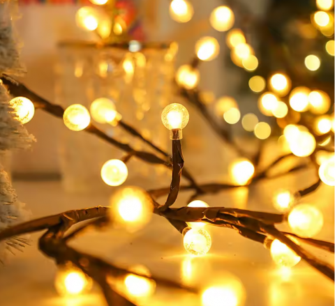 Ghirlanda luminoasa decorativa cu ramuri flexibile – 1.6 m, 72 LED-uri, telecomanda si alimentare USB [1]