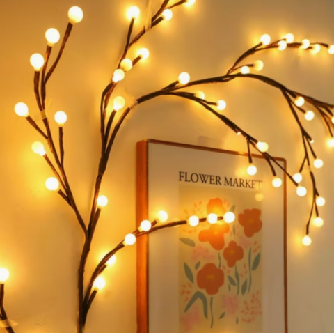 Instalatii - Ghirlanda luminoasa decorativa cu ramuri flexibile – 1.6 m, 72 LED-uri, telecomanda si alimentare USB