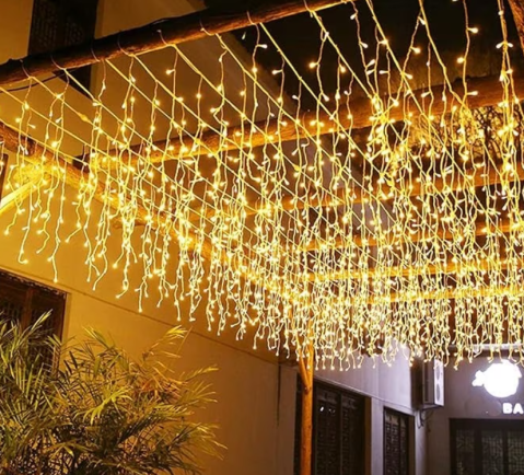 Instalatie LED Craciun 25m x 1m, Franjuri, 640 LED-uri Alb Cald, 8 Moduri, Alimentare 220V, Interconectabila – Ghirlanda Turturi Exterior/Interior Festiv​​​​​​​, BZRSH [2]