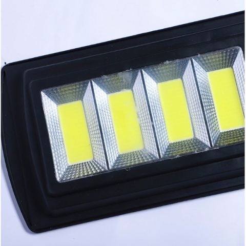 Lampa Stradala Solara LED, BZRSH, 200W cu senzor de miscare si telecomanda, stalp de montare inclus, 61 x 22.5 cm [1]