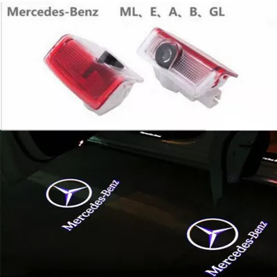 Auto - Set 2 Holograme LED cu LOGO MERCEDES BENZ pentru Portiere