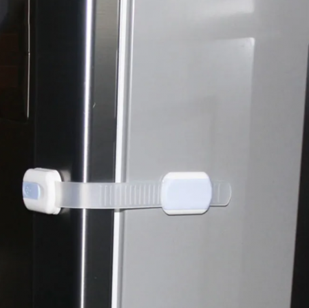 Set 6 bucati sisteme de siguranta copii ajustabile, blocare sertare, dulap, frigider, WC, adeziv puternic, lungime 19 cm, alb [6]