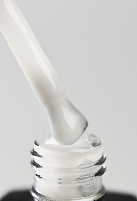 GEL IN BOTTLE MILKY WHITE #906 [5]