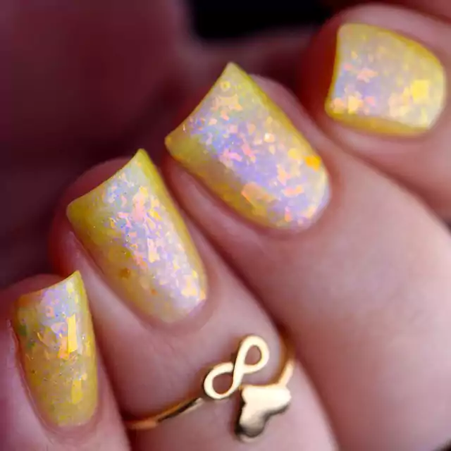 Lac de unghii By Vanessa Molina Candy Heart, 10 ml [2]