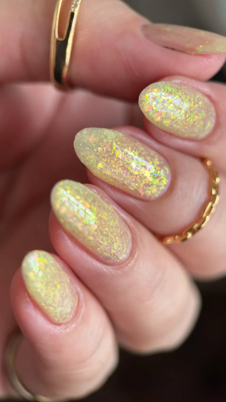 Lac de unghii Nothing Basic Fluttershy, 11 ml [2]