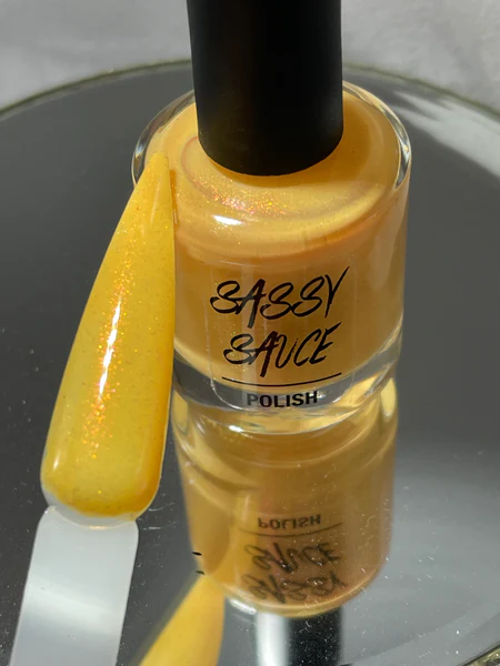 Lac de unghii Sassy Sauce Daffy Dilly, 15 ml [2]