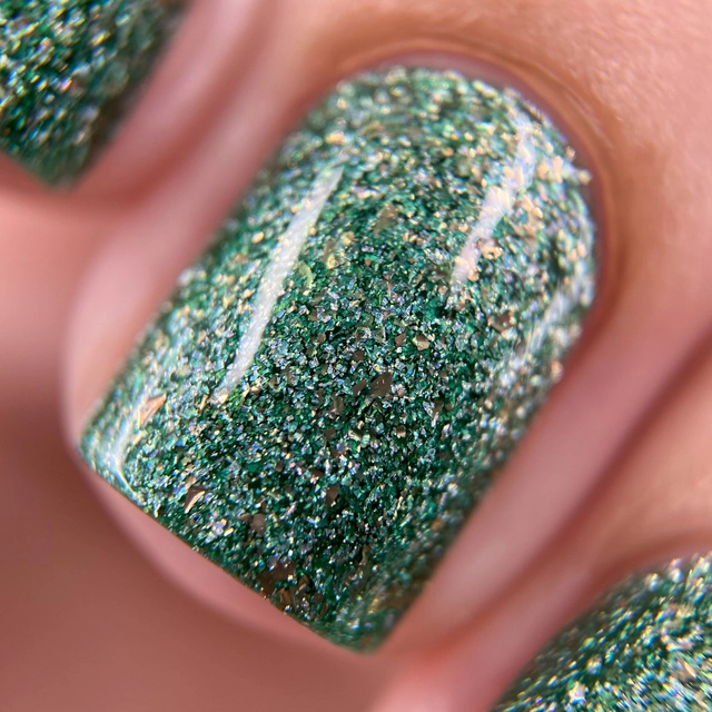 Cuticula Link in Park [1]