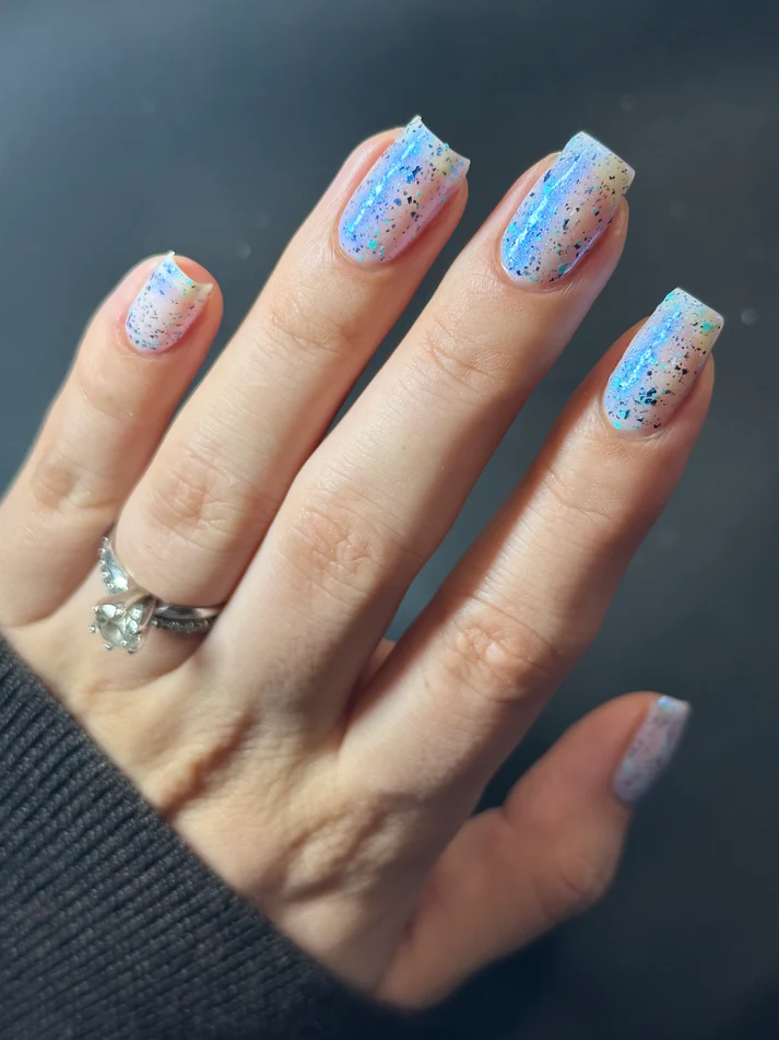 Lac de unghii Dam Nail Polish Iridescent Ice, 15 ml [2]