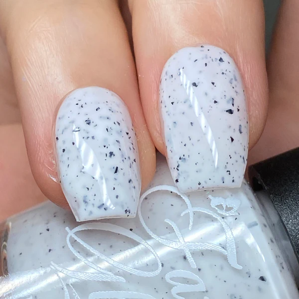 Lac de unghii Fancy Gloss White Speckled Egg, 15 ml [1]