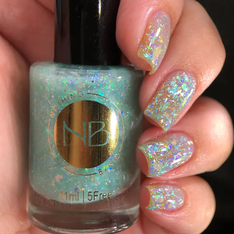 Lacuri de unghii - Lac de unghii Nothing Basic Lyra, 11 ml