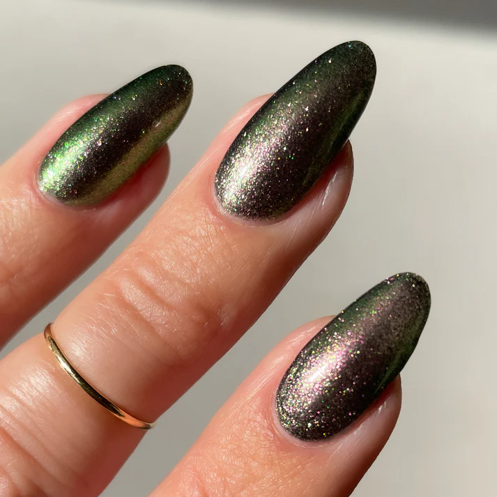 Lac de unghii Sassy Sauce Snake Charmer, 15 ml [0]