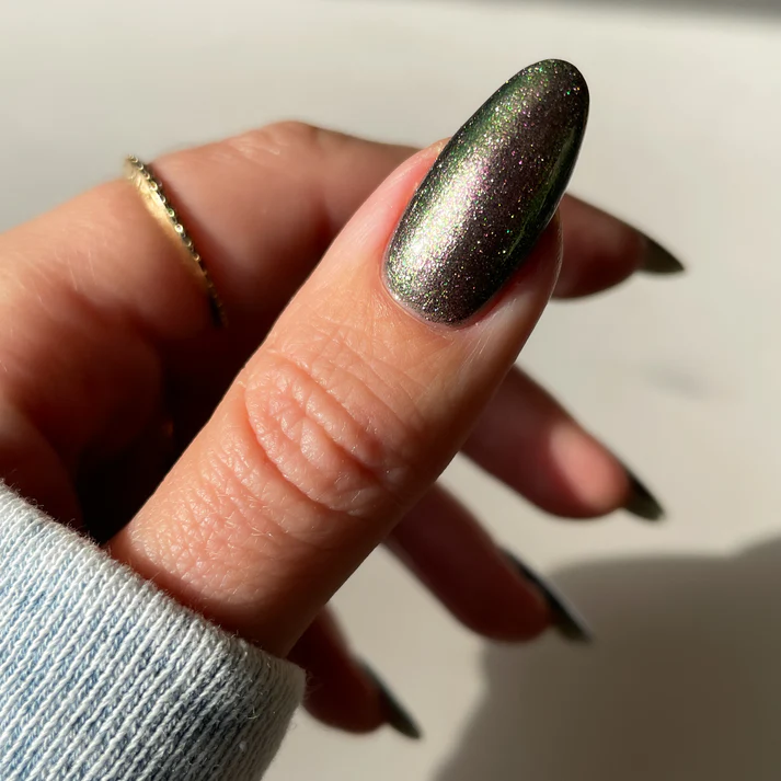 Lac de unghii Sassy Sauce Snake Charmer, 15 ml [1]