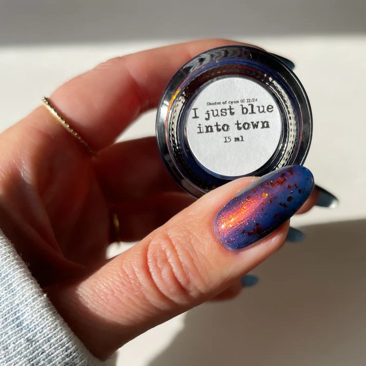 Lac de unghii Sassy Sauce I Just Blue Into Town, 15 ml [1]