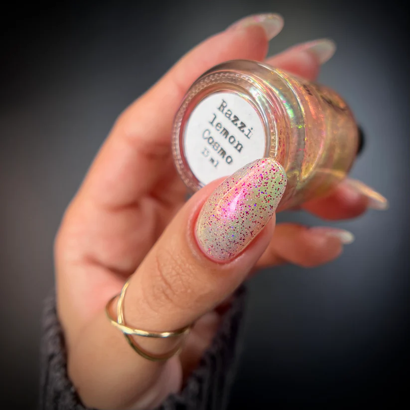Lac de unghii Sassy Sauce Razzi Lemon Cosmo, 15 ml [1]