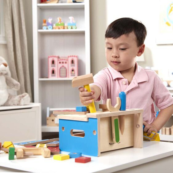 Melissa & Doug Banc de lucru de jucarie cu fierastrau si ciocan [5]