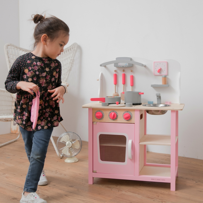 New-Classic-Toys-Bucatarie-Bon-appetit-Roz [4]