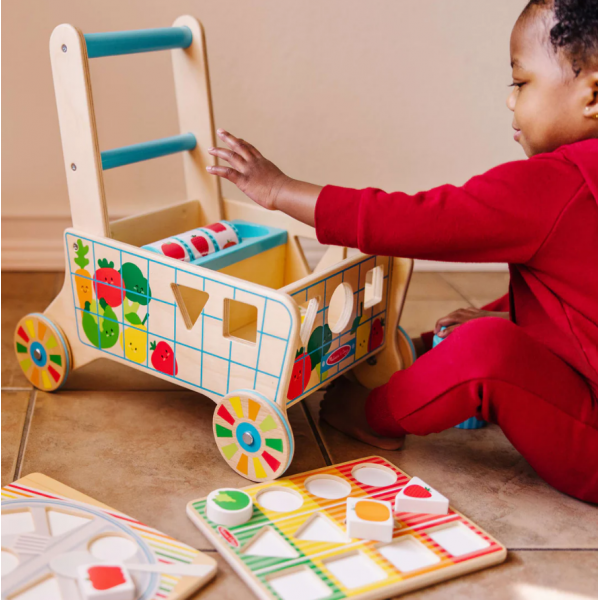 Melissa & Doug-Carucior premergator din lemn cu set de jucarii educative [9]