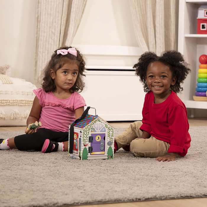 Melissa-Doug-Casuta-din-lemn-cu-sonerie-Melissa-and-Doug [7]