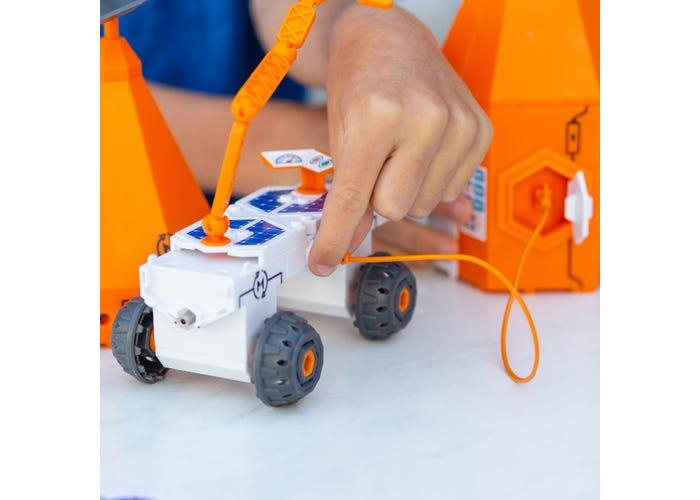 Educational-Insights-Circuit-Explorer-Misiune-in-spatiu-Miscare [3]
